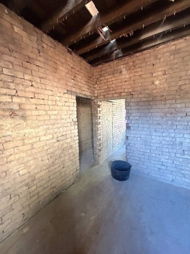 10 Franchise Street Before