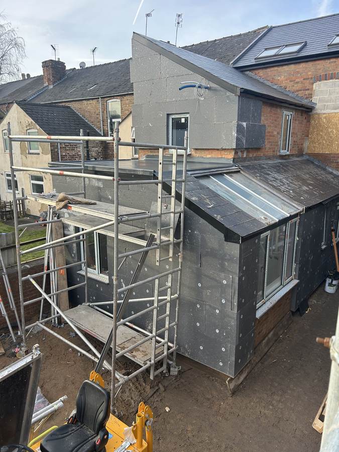 10 Franchise Street · During Build
