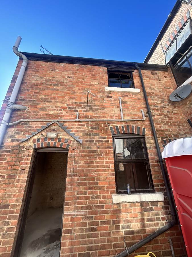 10 Franchise Street · During Build