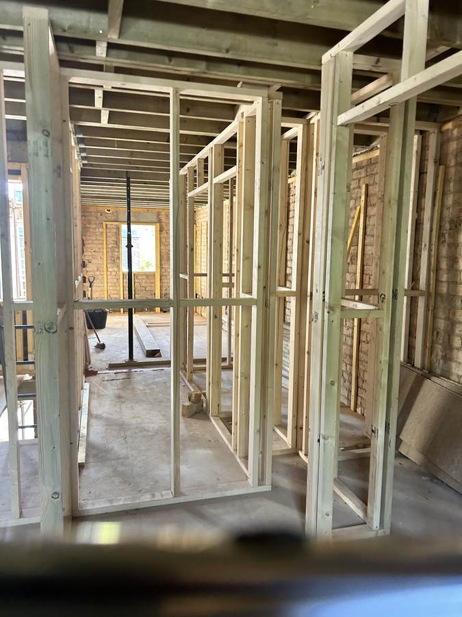 10 Franchise Street · During Build