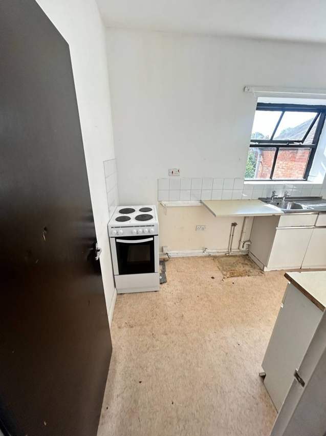6 Franchise Street Before