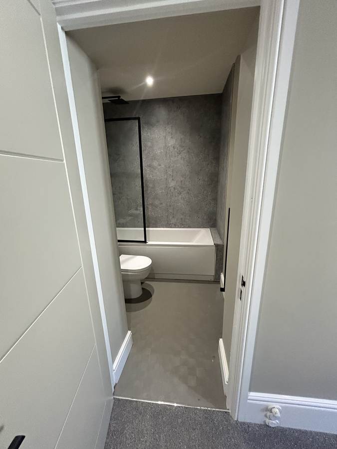 Franchise Court Flats · During Build