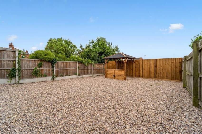 52 Vicarage Avenue Completed